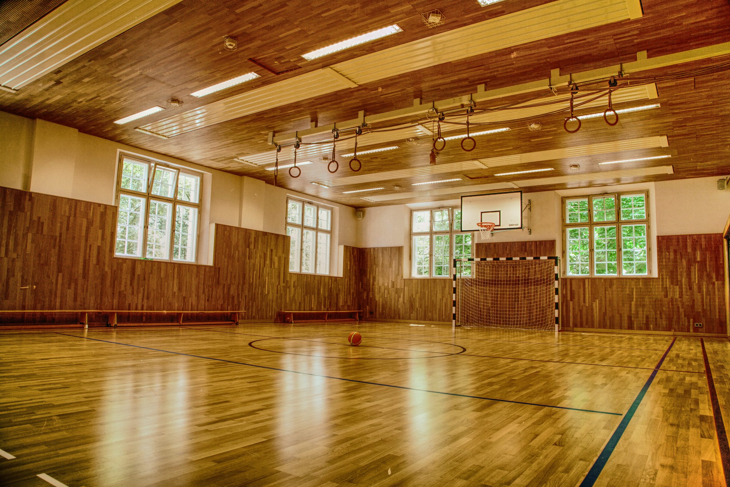 sand gym floor